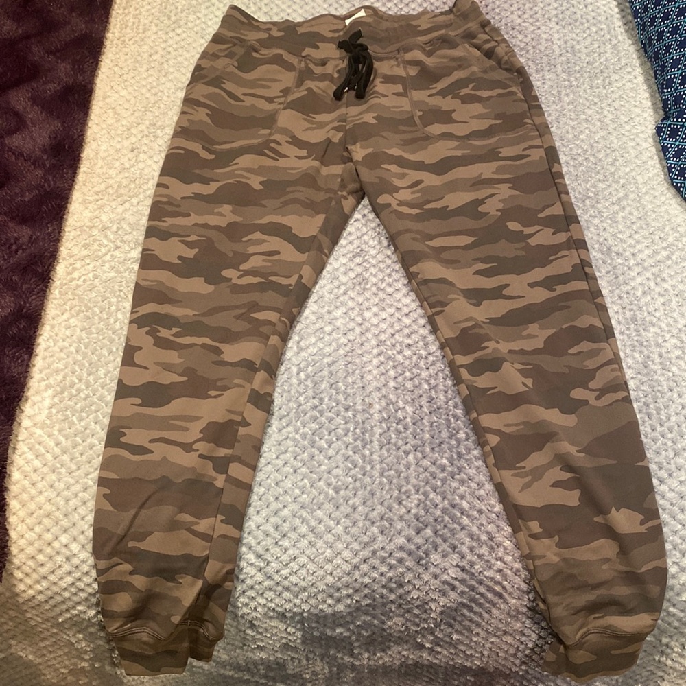 ZYIA Camo Joggers